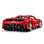 CaDA61042 MASTER Italian Super Car rot 1:8 – Bild 3